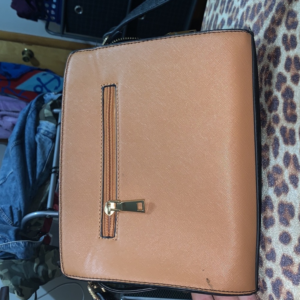 Purse - Picture 3 of 3